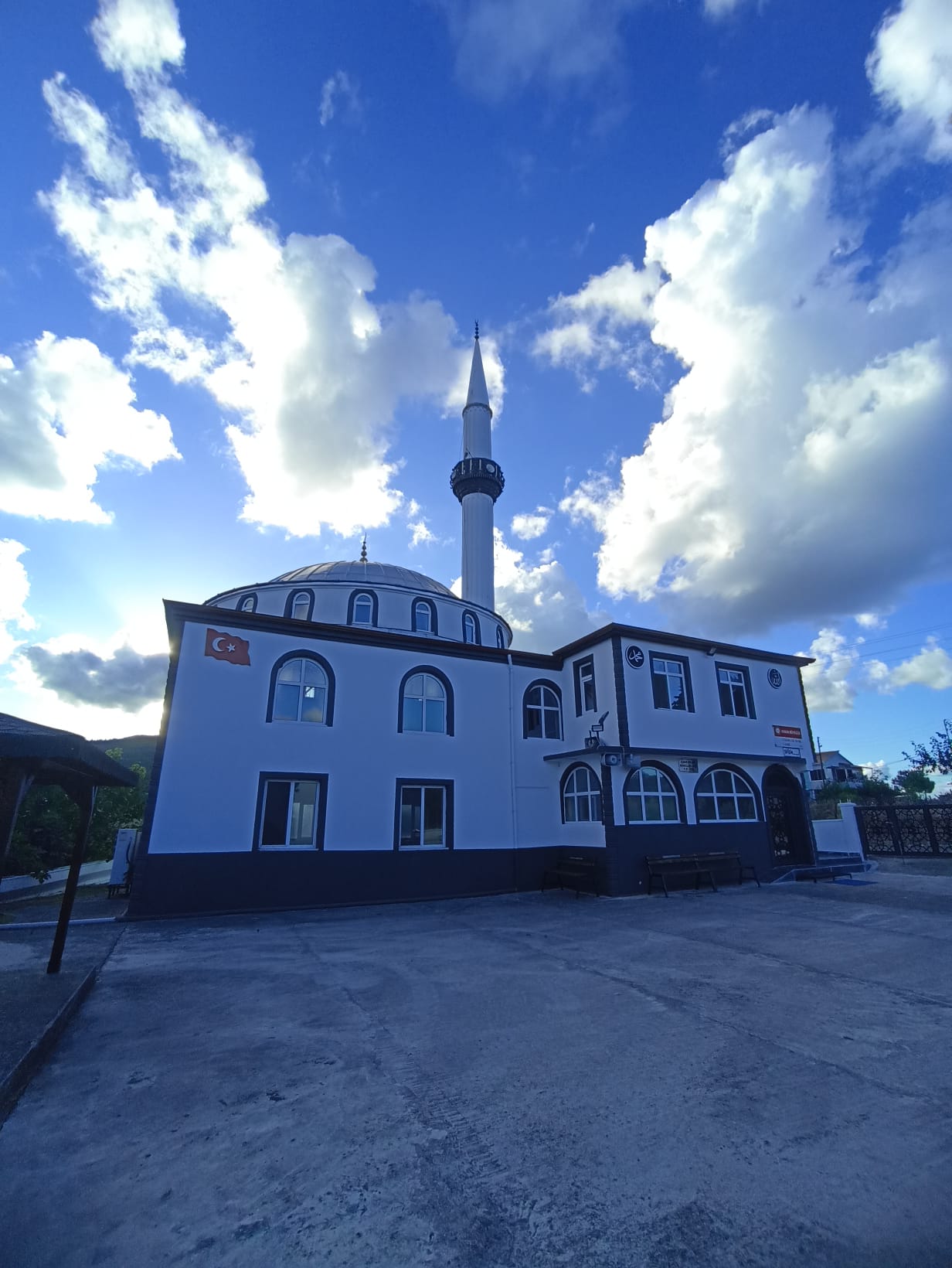 Bugünkü Camimiz